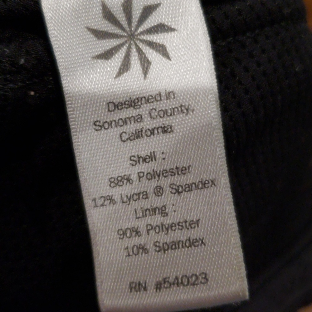 Athleta Sports Bra Size S - Picture 3 of 4